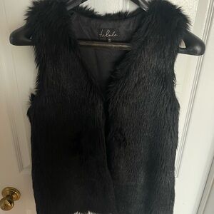 Talula black faux fur vest